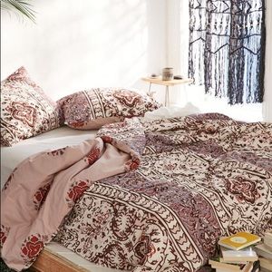 UO Magical Thinking Boho-Stripe Duvet Cover